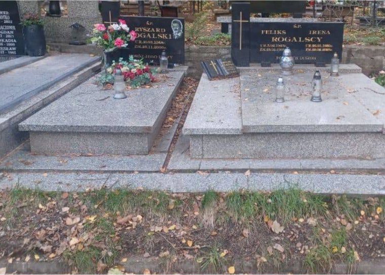 Groby przed myciem i porządkowaniem terenu